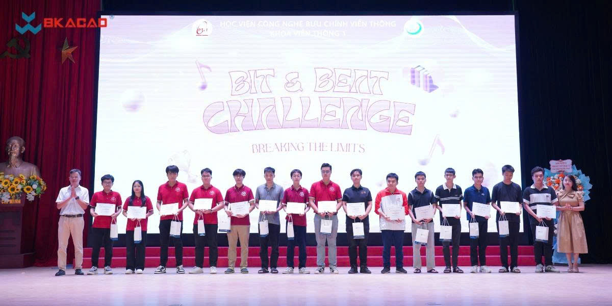 BKACAD đồng hành cùng các tài năng Khoa Viễn thông 1