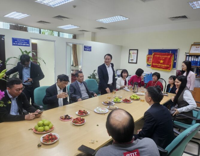 Gặp gỡ đầu xuân các thầy cô Khoa Viễn thông 1 – Khởi đầu mới, khí thế mới!